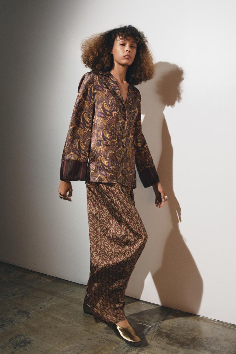 Табиғатта жастарға арналған жапондық эротикалық массаж Саша Грей - трахный машинаның құлы.