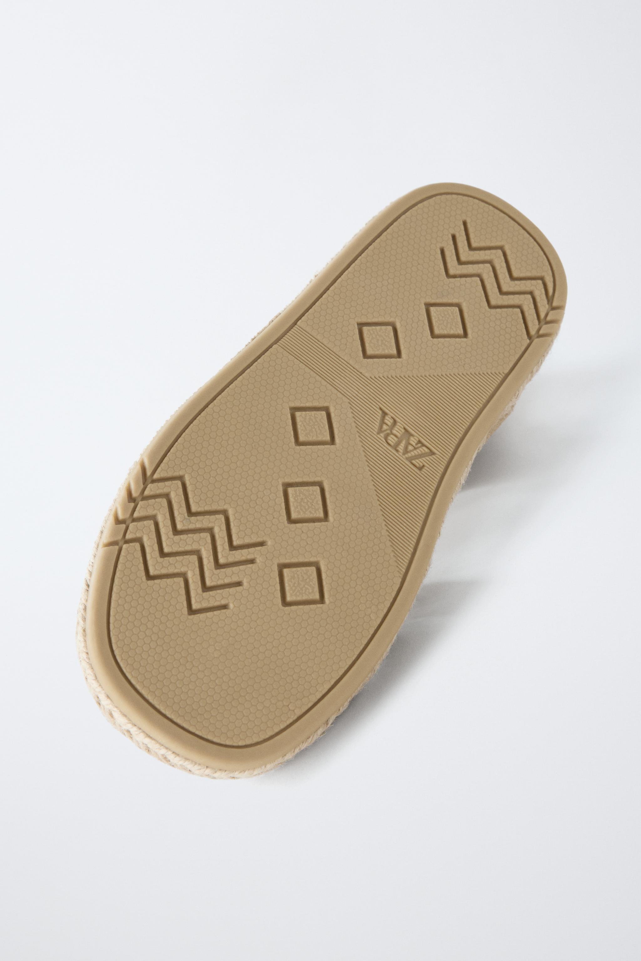 LEATHER JUTE FISHERMAN SANDALS