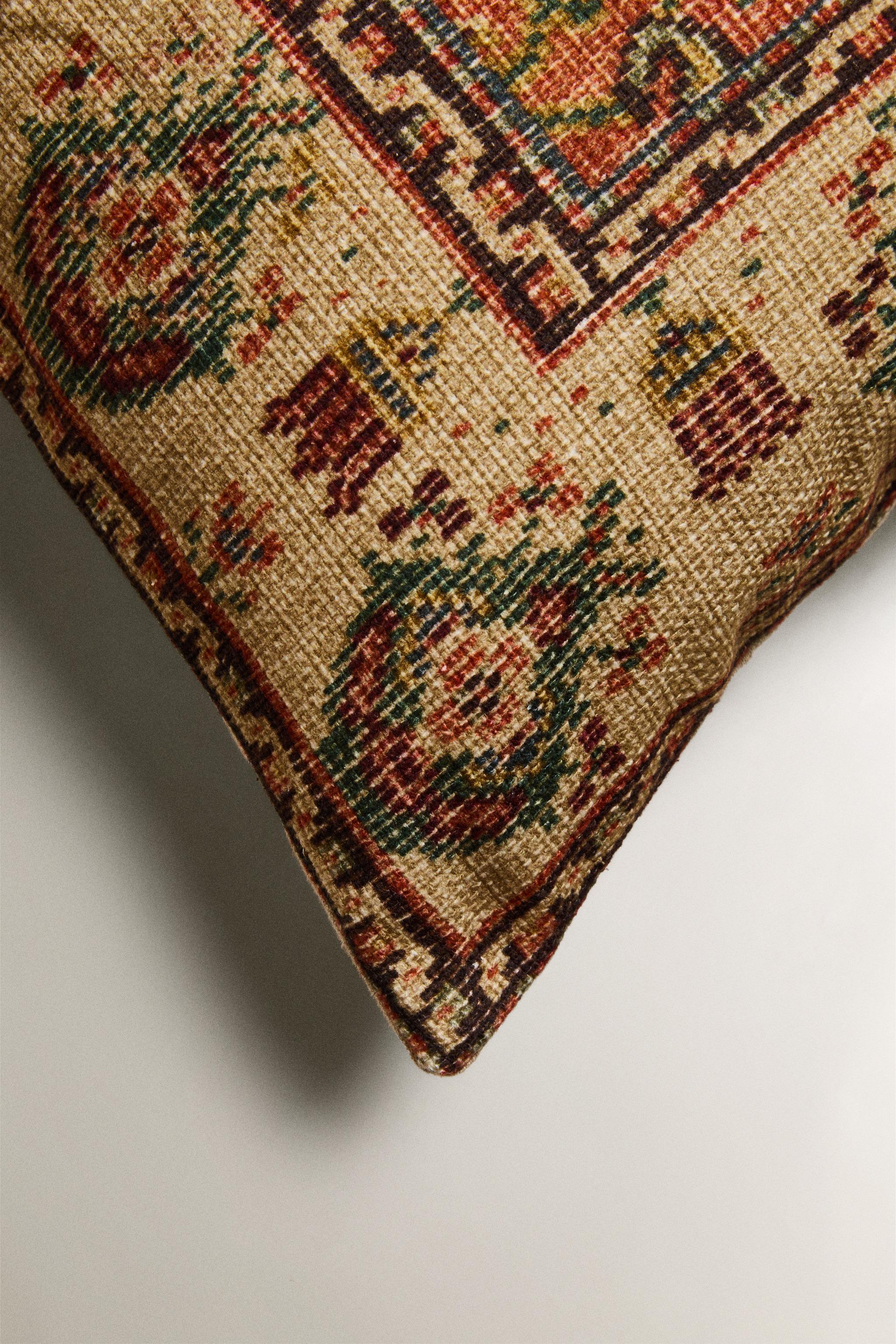 COUSSIN ALLONGÉ RUSTIQUE