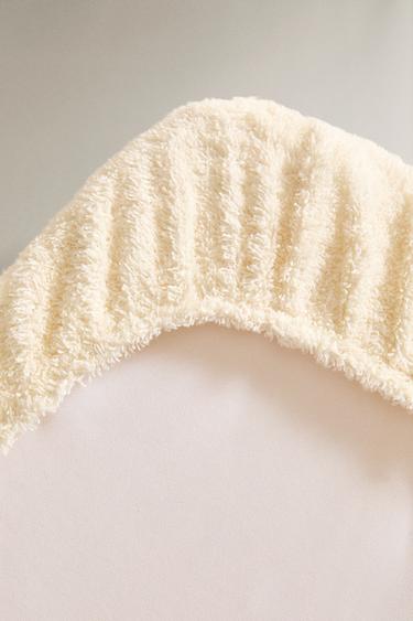 HOUSSE DE MATELAS À LANGER BÉBÉ ÉPONGE - Écru de Zara - Image 2