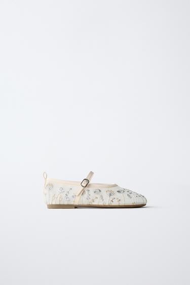 SAPATILHA BORDADOS - Prata da Zara
