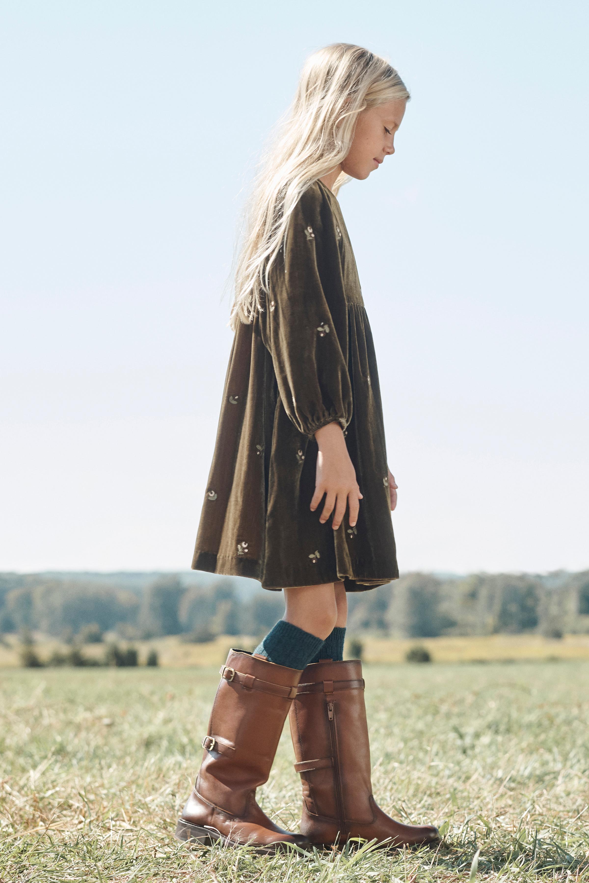 LEATHER BUCKLE BOOTS LIMITED EDITION