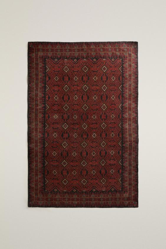 TAPIS EFFET VINTAGE LAINE - Bleu marine de Zara - Image 1