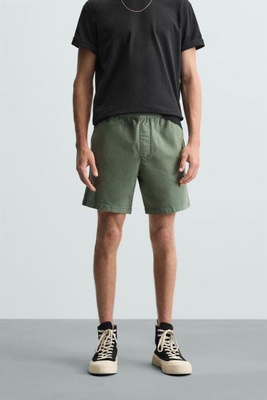 RELAXED FIT BERMUDA SHORTS - Green by Zara