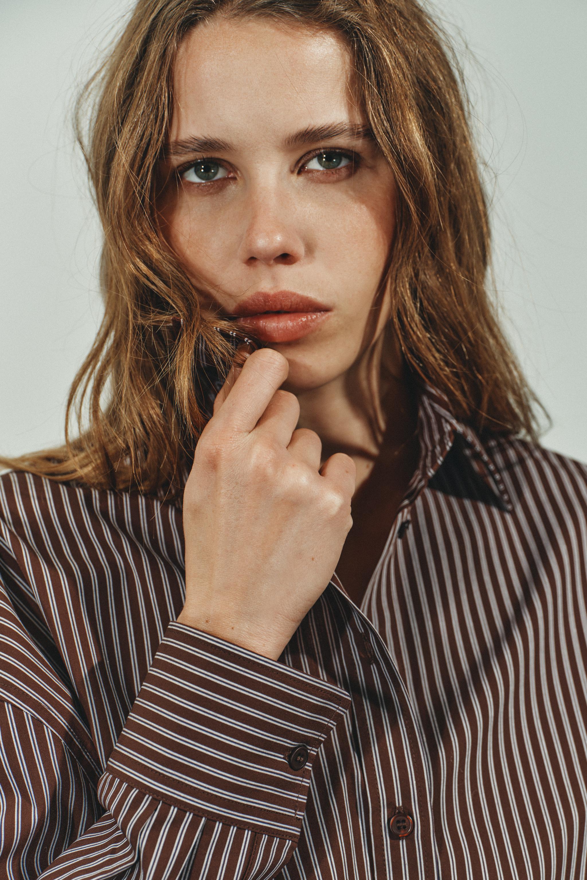 STRIPED OVERSIZED POPLIN SHIRT