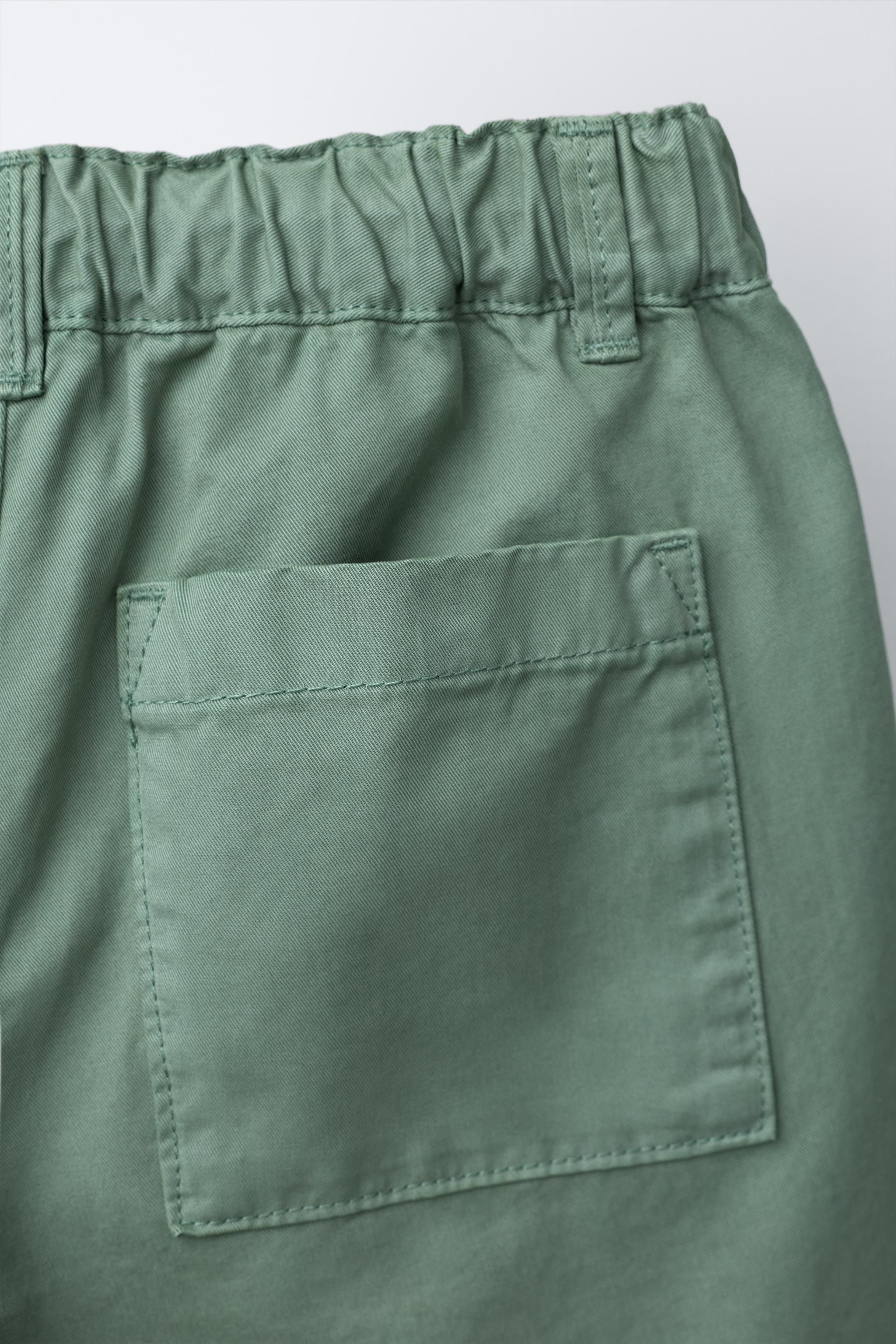 CHINO SHORTS