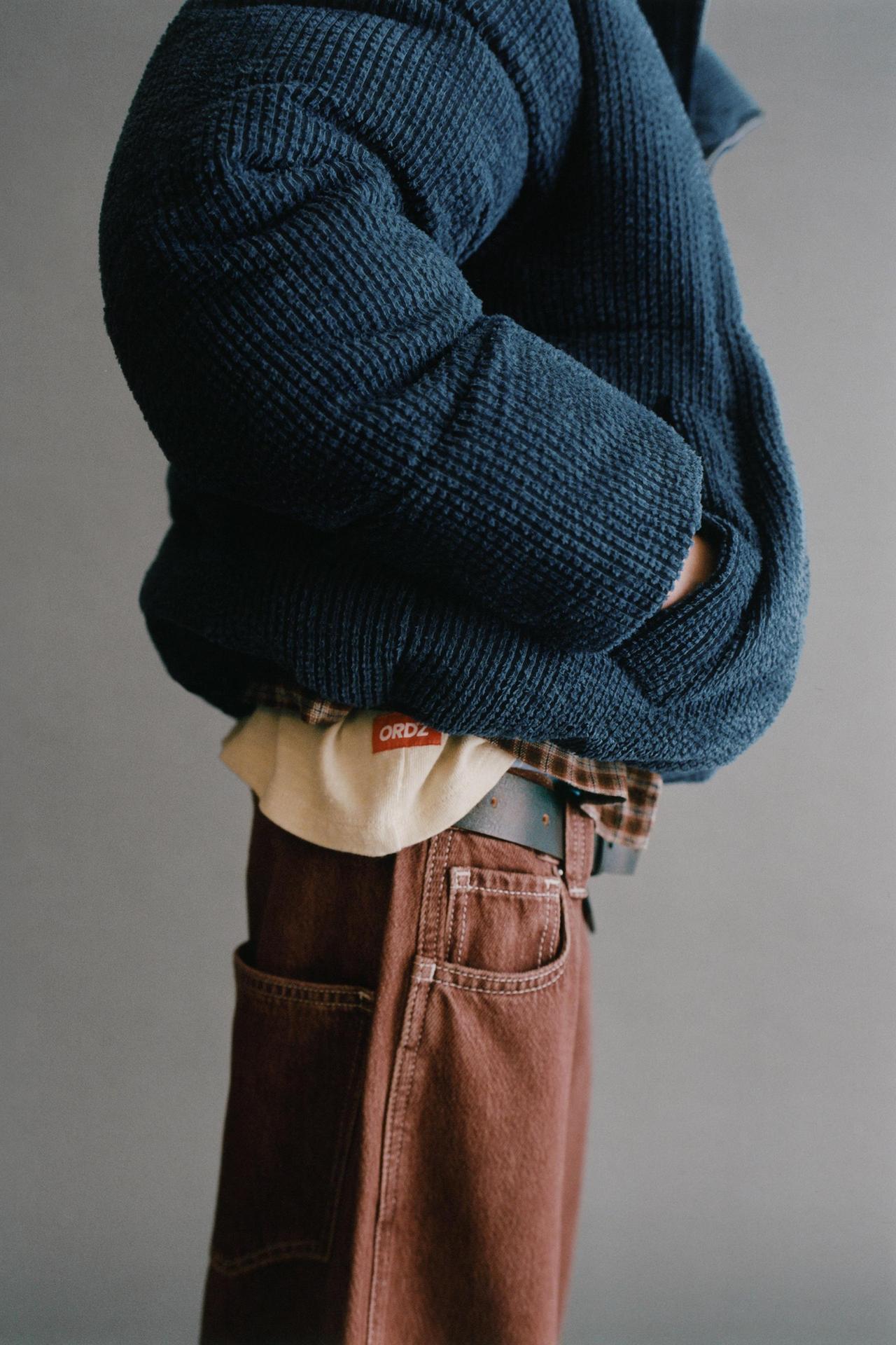 CORDUROY PUFFER JACKET — Mid-blue