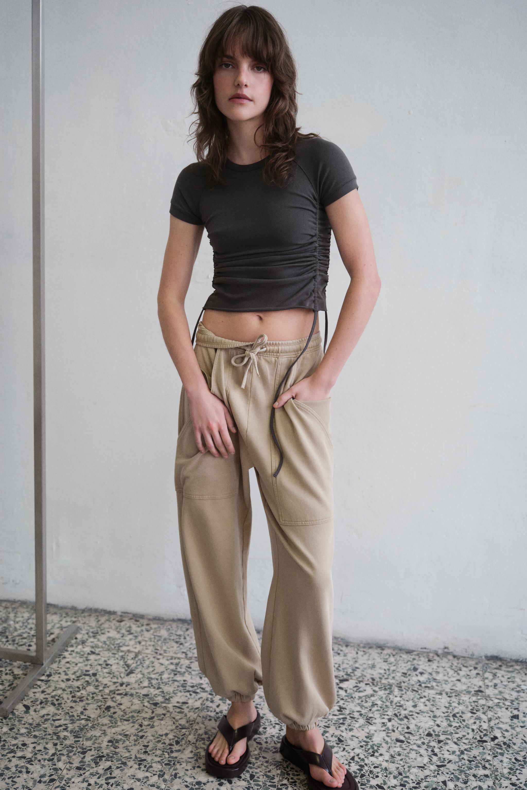 ADJUSTABLE GATHERED T-SHIRT — Charcoal gray