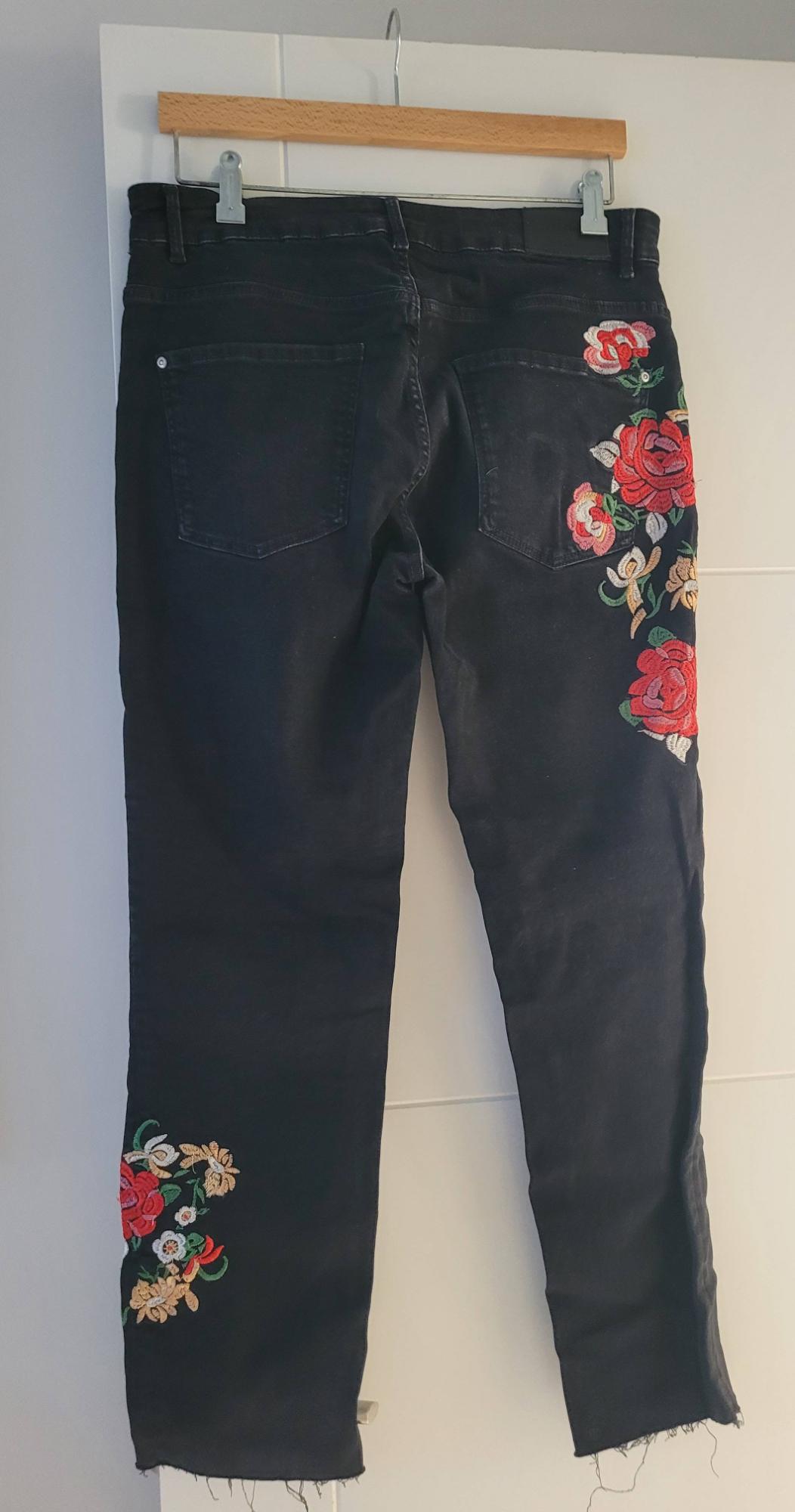 FLORAL FLARED JEANS - Image 2