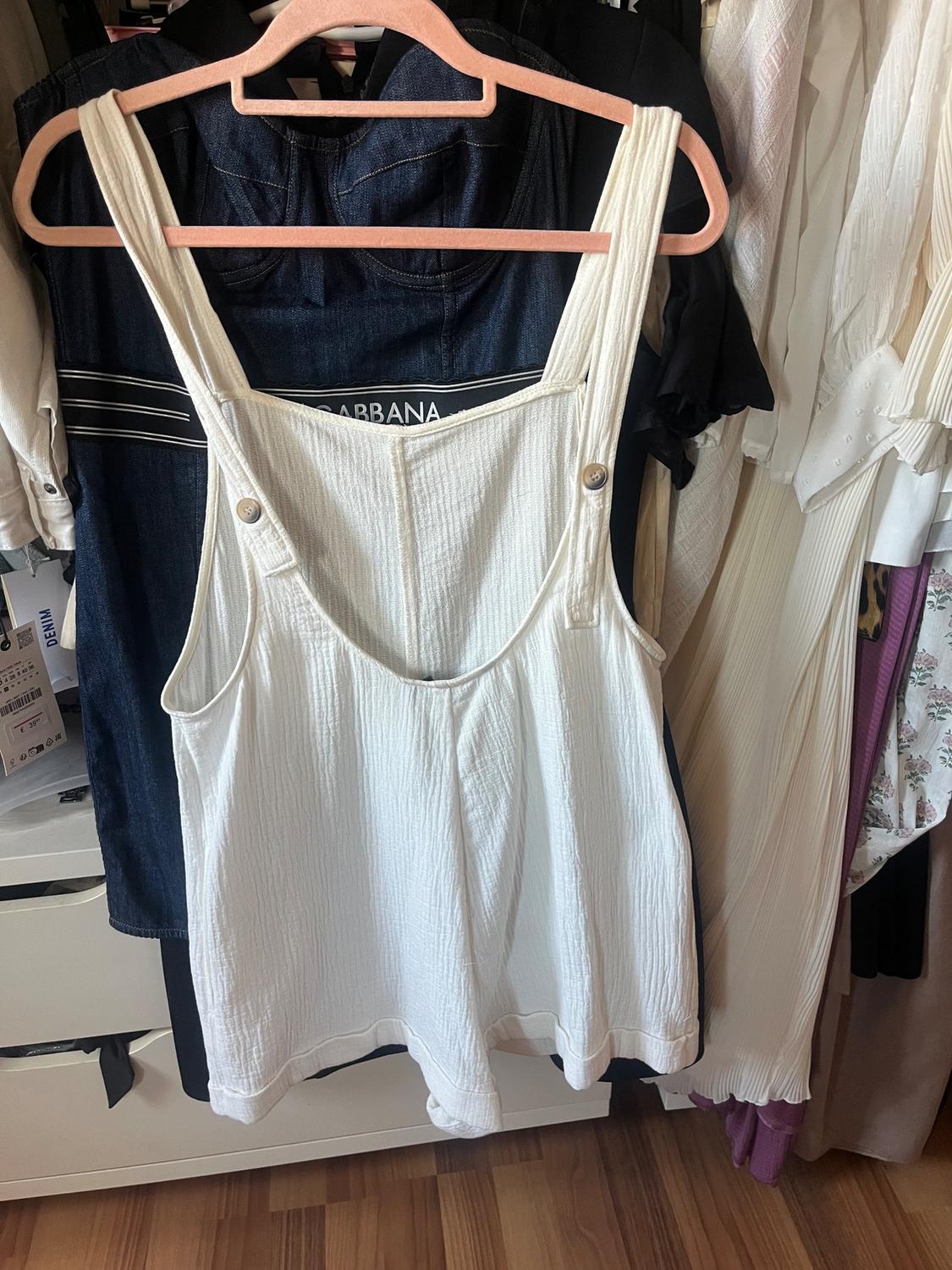 TEXTURED SHORT DUNGAREES - Image 2