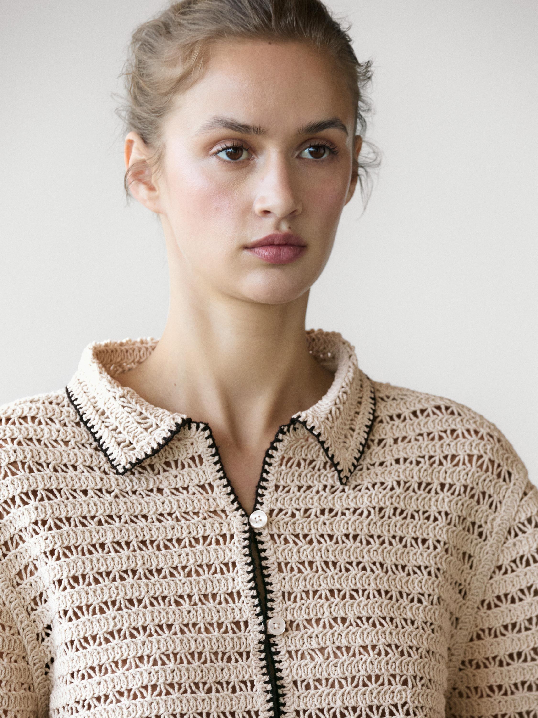 Contrast crochet knit cardigan