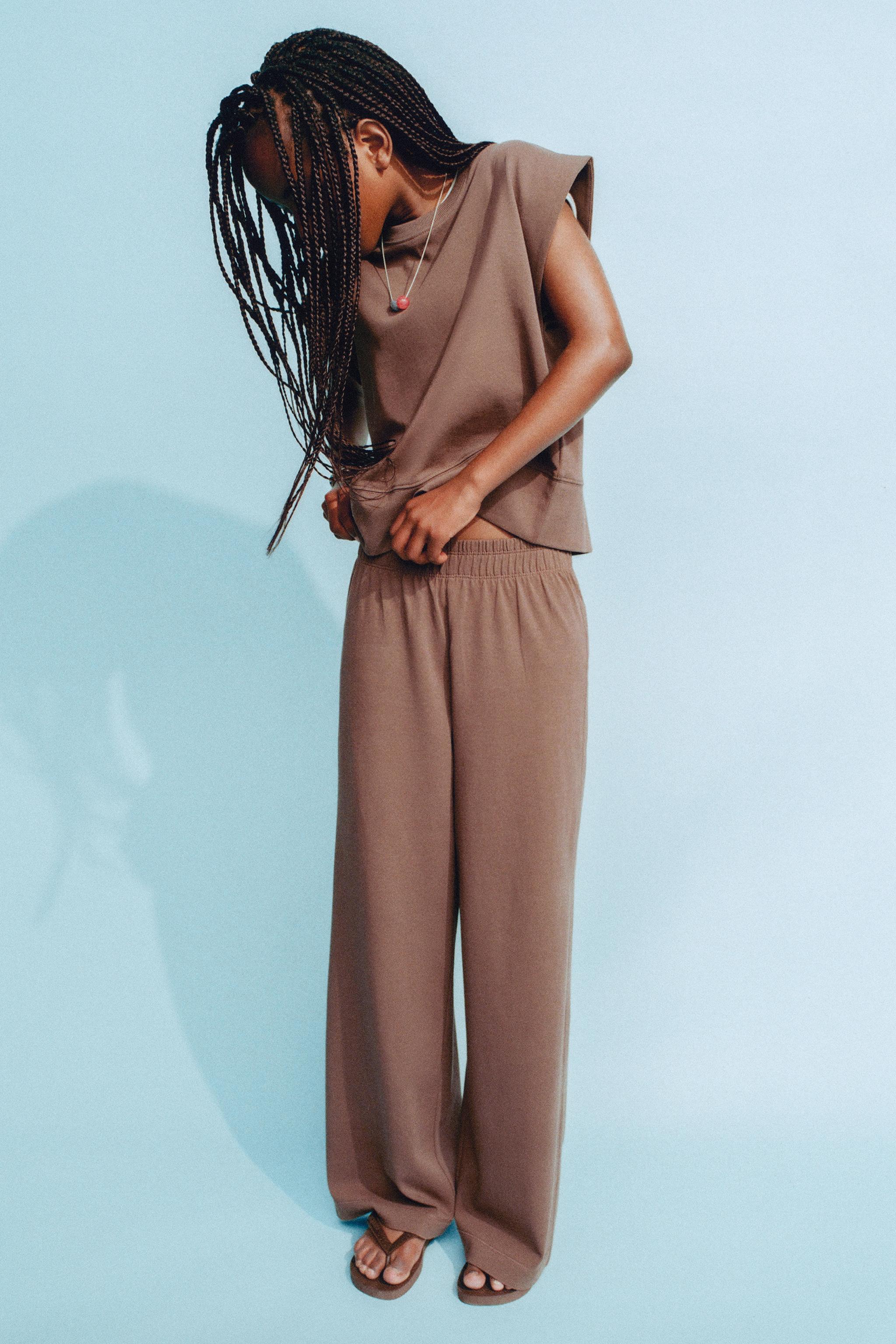 PLAIN HEAVY WEIGHT T-SHIRT — Brown