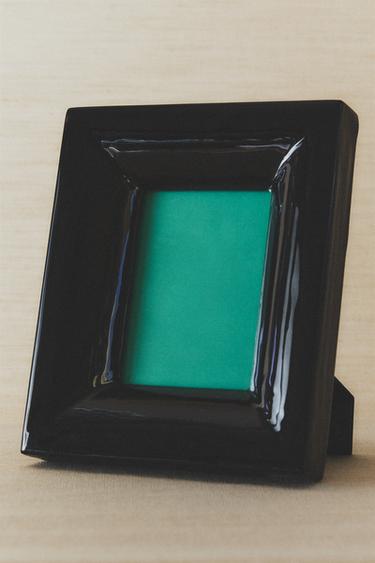 SHINY WOODEN PHOTO FRAME X COLLAGERIE - Black by Zara