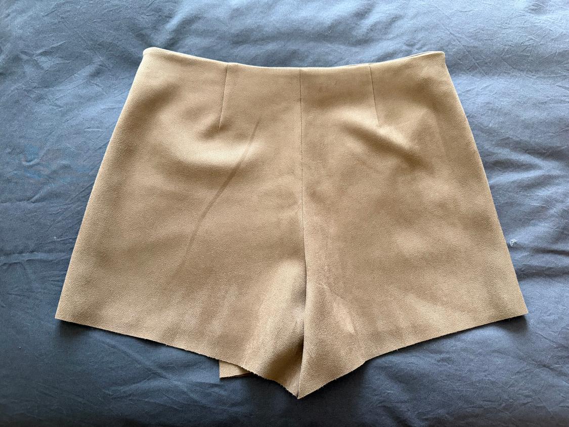 FAUX SUEDE BERMUDA SKORT - Image 2