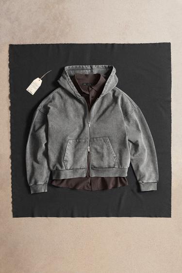 SWEAT DÉLAVÉ ZIPPÉ À CAPUCHE - Grisâtre de Zara