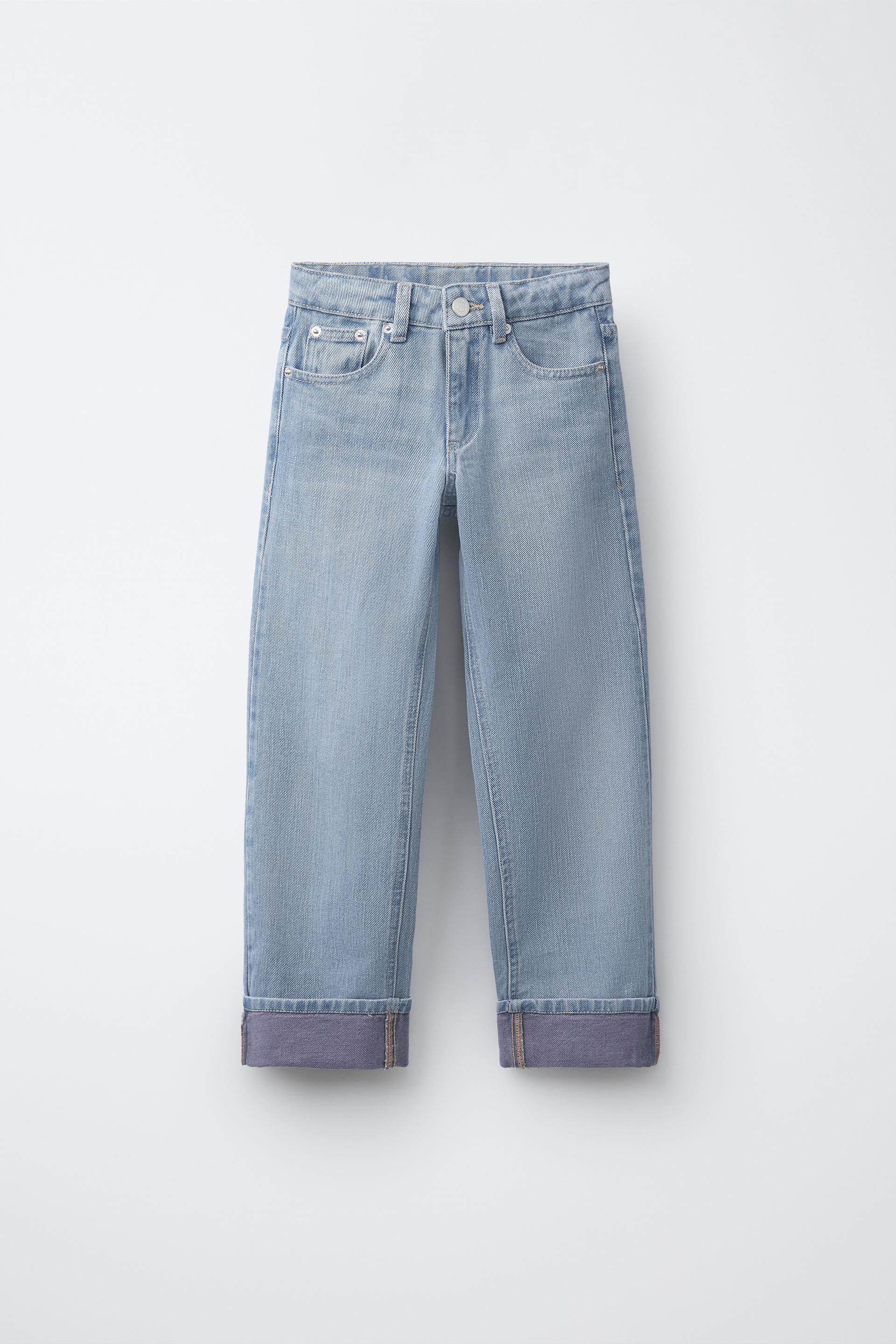 Straight Jeans