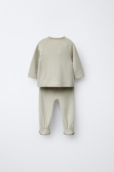 TEXTURED T-SHIRT AND GAITERS SET - Greenish by Zara - Image 1