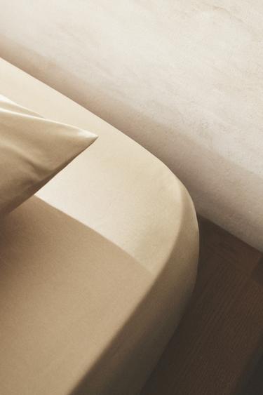 PERCALE FITTED SHEET | 40 CM HIGH (300 THREAD COUNT) - Dark beige by Zara - Image 6