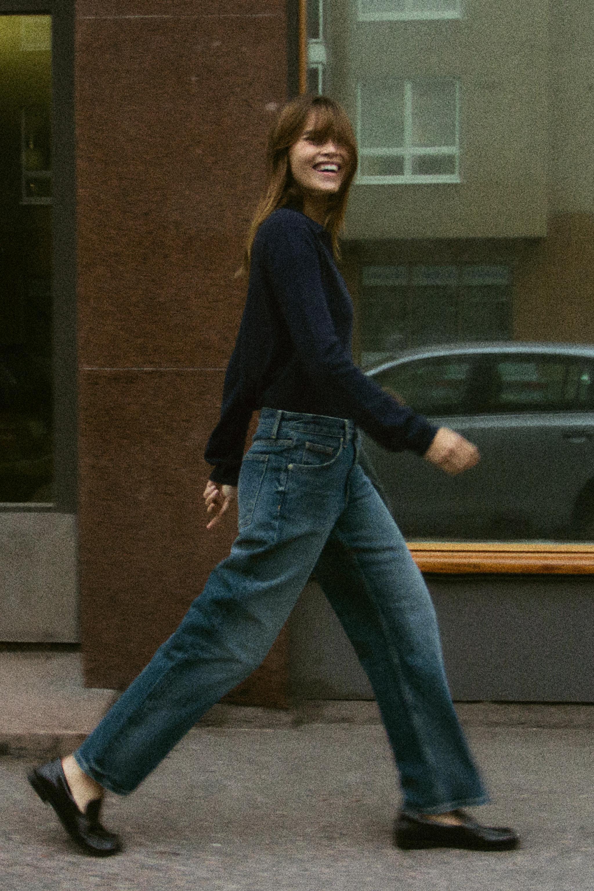 MID WAIST TRF CURVED LEG BALLOON JEANS - Blue | ZARA United