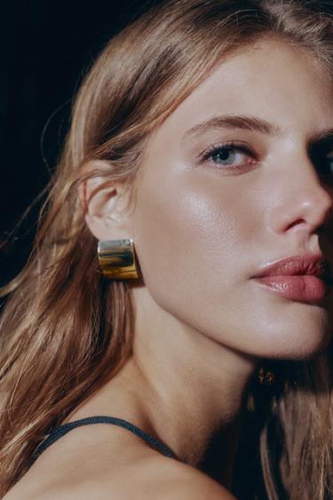 BOUCLES D'OREILLES MINIMALISTES CARRÉES - Doré de Zara