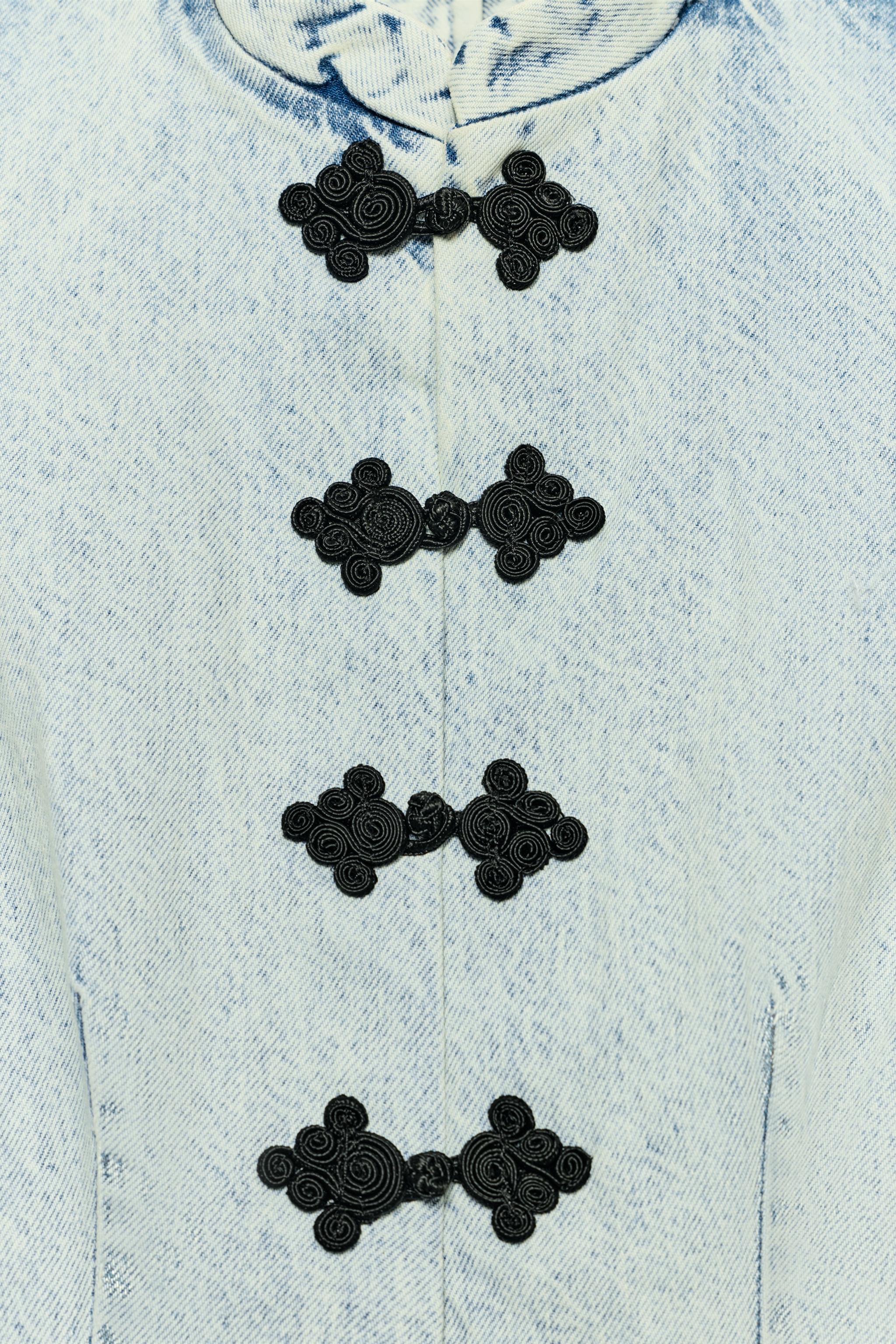 ZW COLLECTION DENIM FROG FASTENING VEST