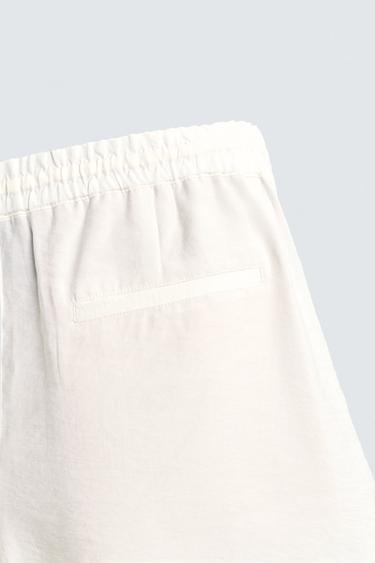 SHORT FLUIDE COUPE DÉCONTRACTÉE - Blanc cassé de Zara - Image 8