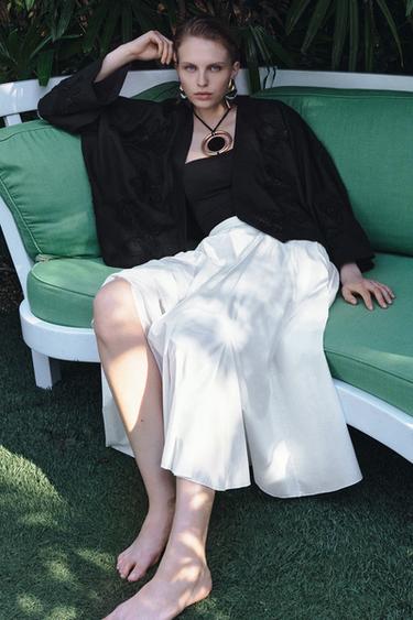 KIMONO FIORI PERLINE - Nero di Zara - Immagine 0