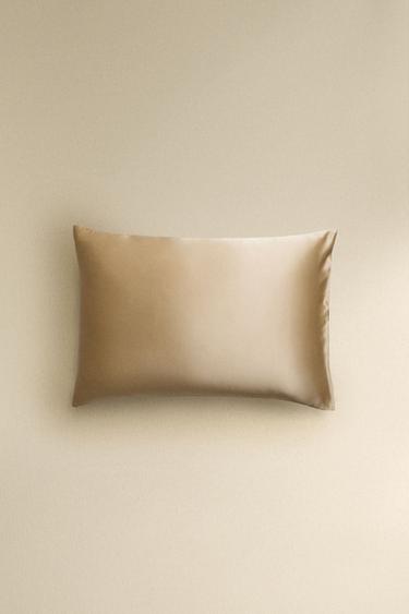 100% MULBERRY SILK PILLOWCASE - Gold by Zara