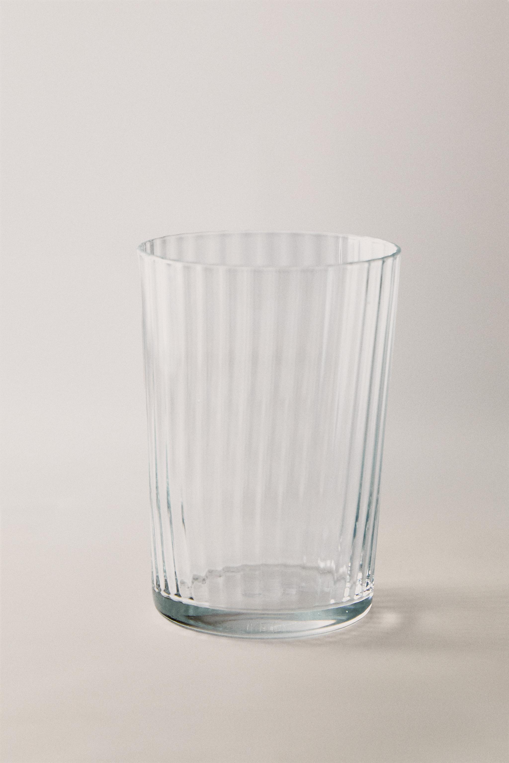 GLASS SOFT DRINK TUMBLER WITH LINE DESIGN — Transparent