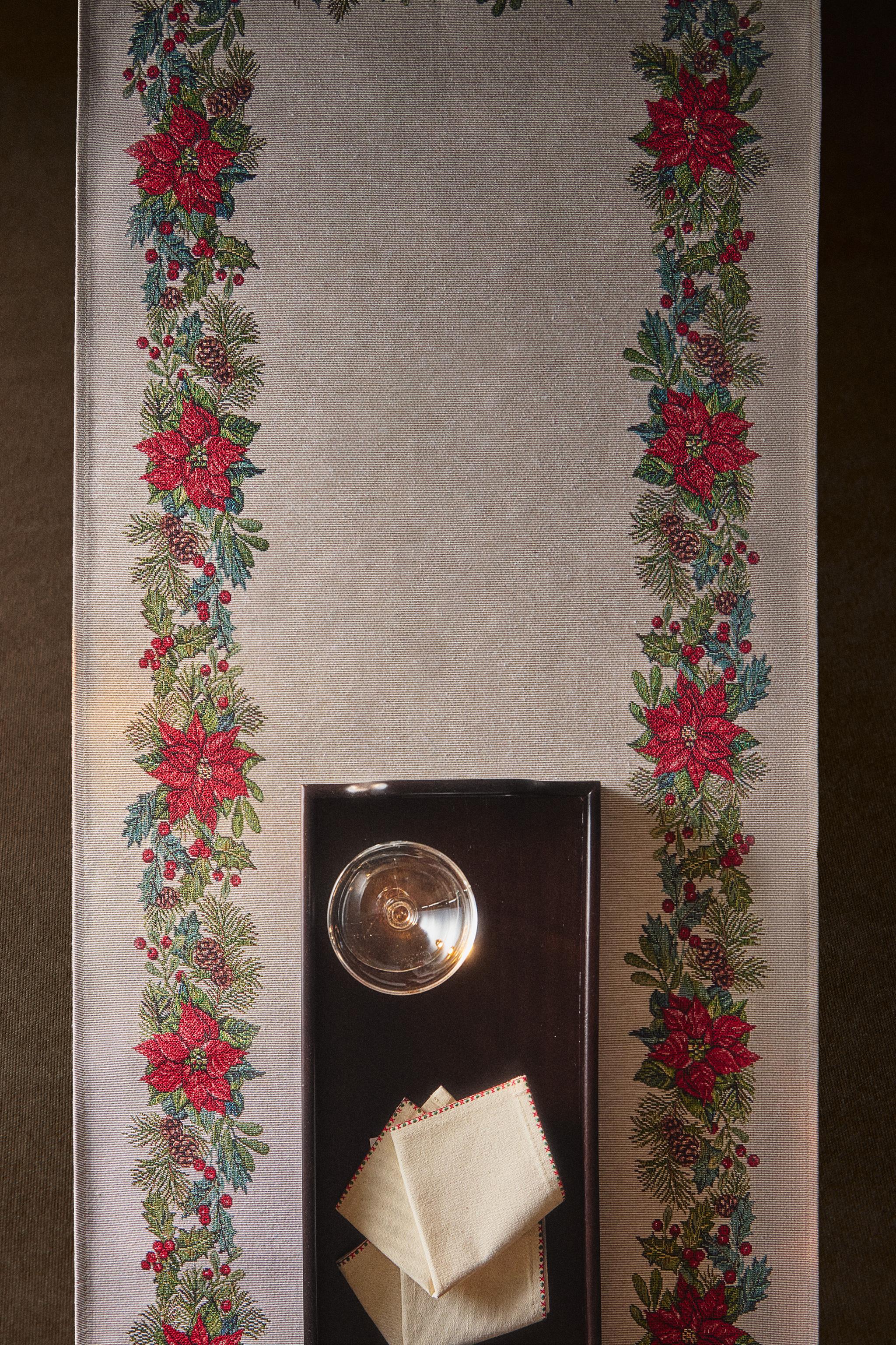 CHRISTMAS FLORAL JACQUARD TABLE RUNNER