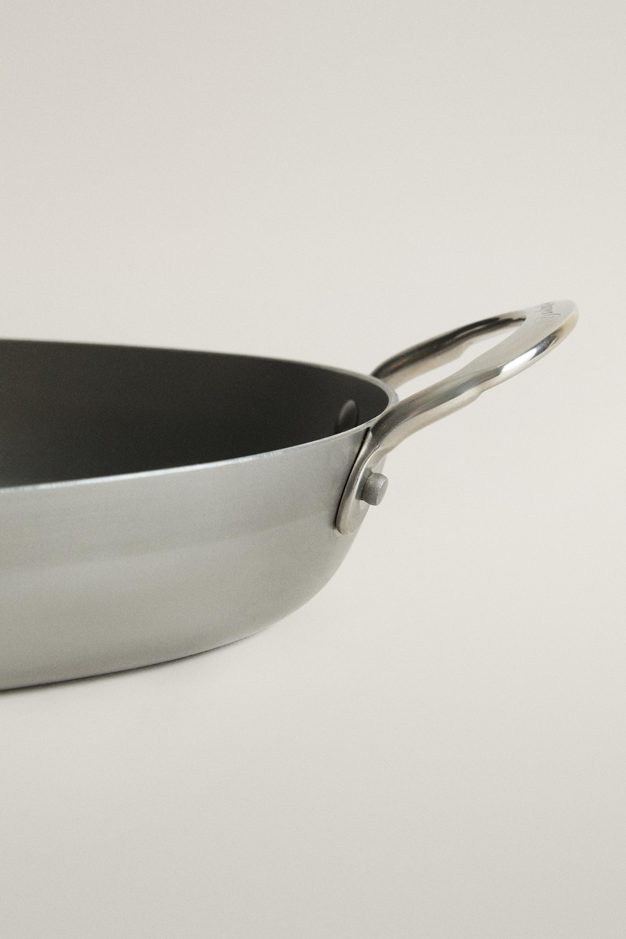 PLAT À FOUR EN ACIER DE BUYER