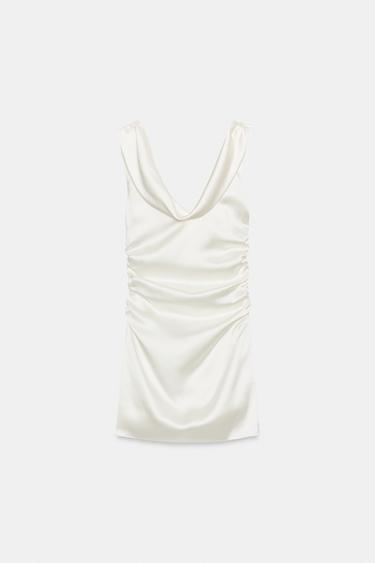 Zaras MINIKLÄNNING I GLÄTTAT TYG MED VECK - Benvit