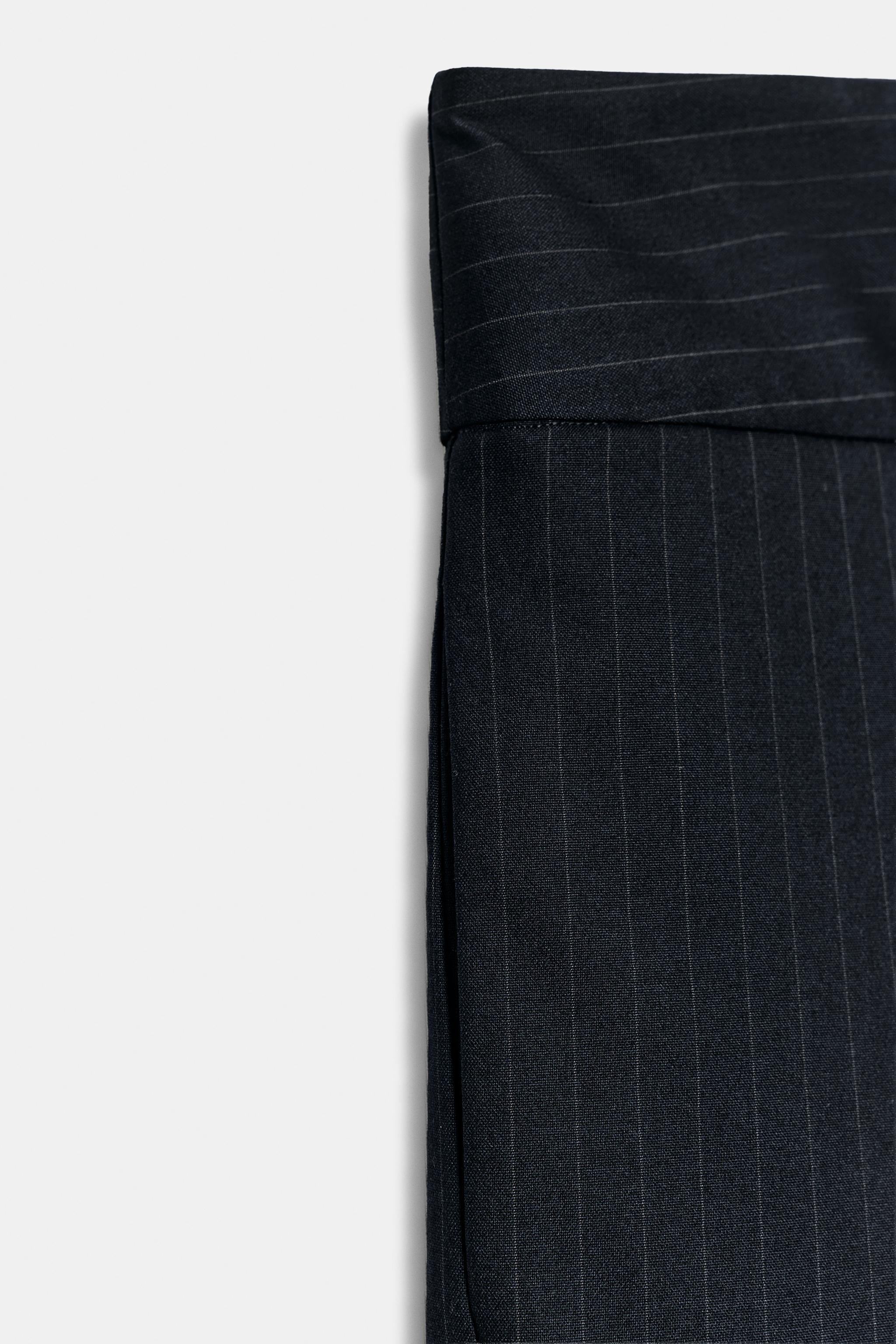 PANTALON BALLOON À PLIS ET RAYURES