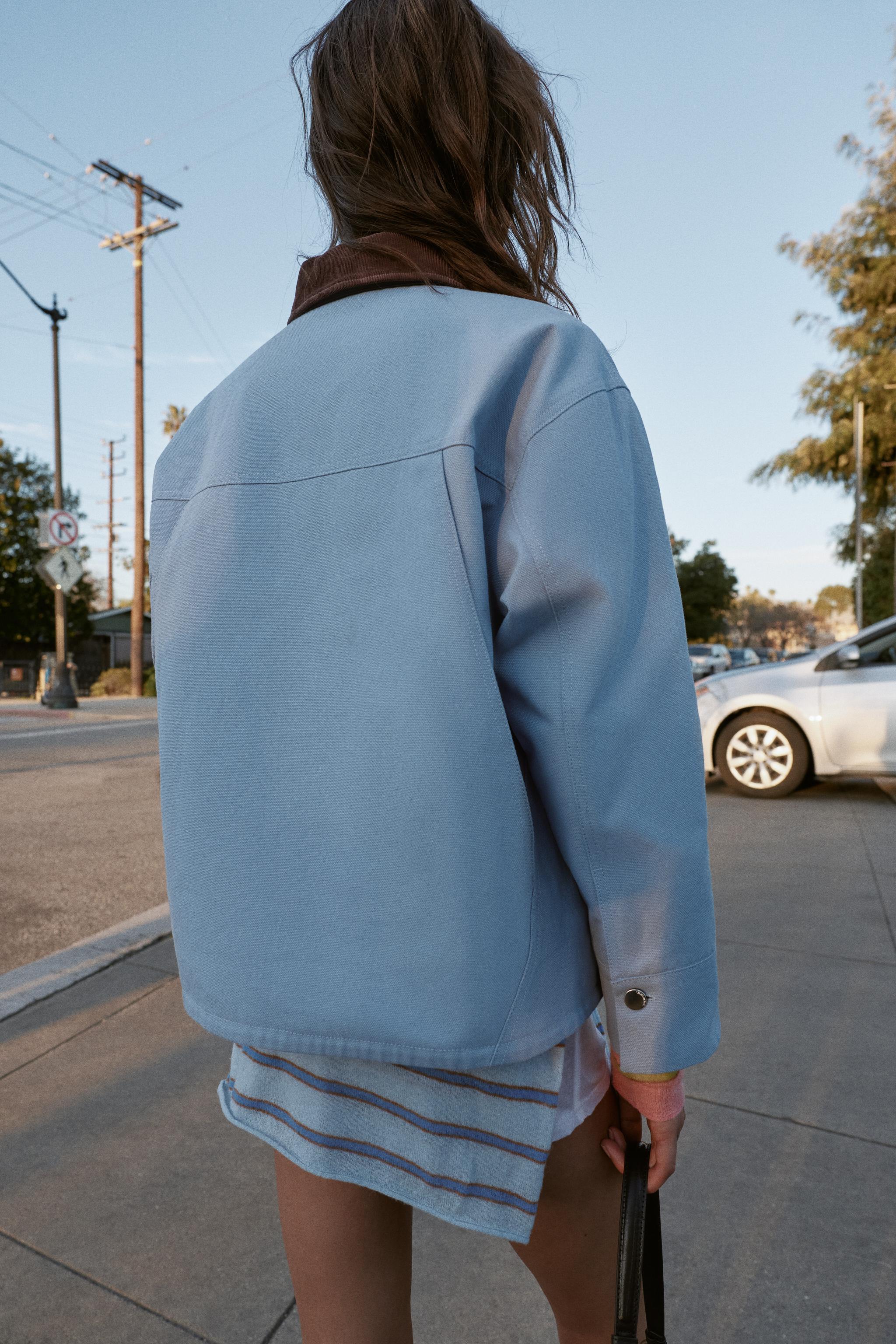 コントラストカラーパフジャケット - 空色 | ZARA Japan / 日本