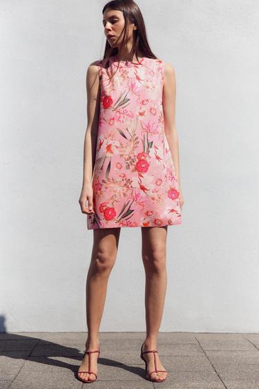 فستان محاك بطبعة مزهرة - متعدد الألوان الخاص بـ Zara