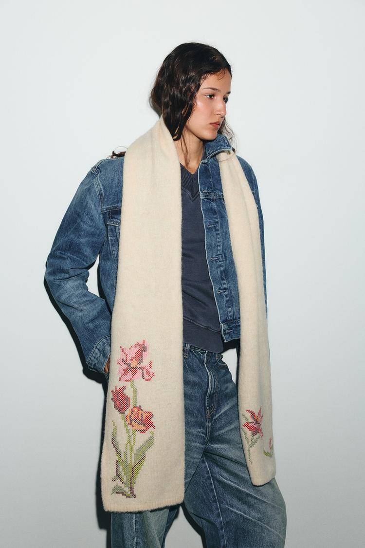 FLORAL EMBROIDERED KNITTED SCARF - Main Image