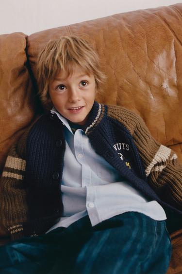 SNOOPY PEANUTS™ EMBROIDERED CARDIGAN — Brown-Blue 1