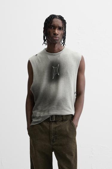 PATCH DETAIL KNIT VEST - Grey by Zara