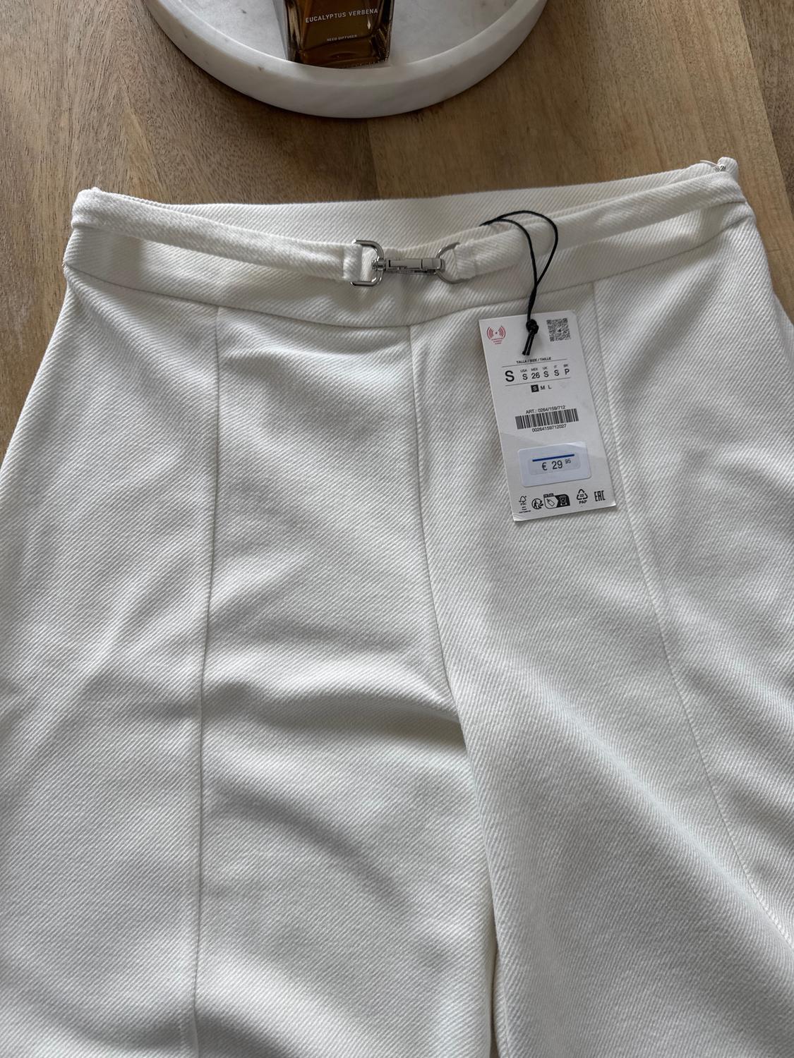 WIDE-LEG TROUSERS WITH BUCKLE - Image 3