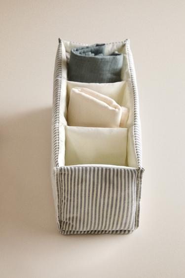 STRIPED BABY CLOTHES ORGANISER - Grey by Zara
