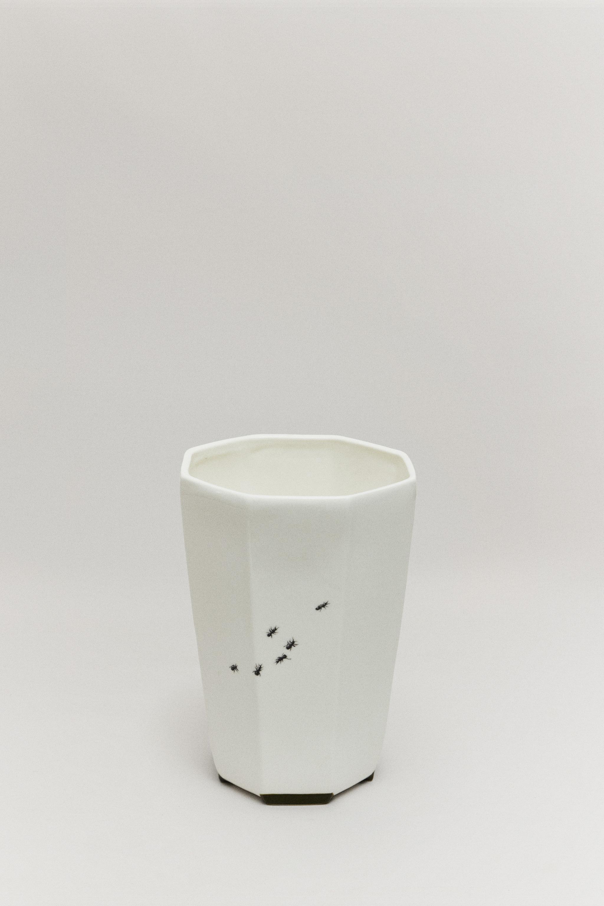 THE SKY OCTAGONAL MEDIUM VASE