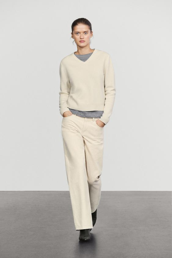 Zara 100% wool V-neck knit sweater - Ecru - Image 0
