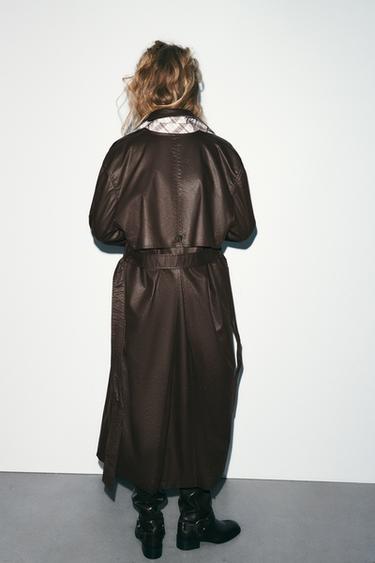 TRENCH LONG CIRÉ À CARREAUX - Marron foncé de Zara - Image 4