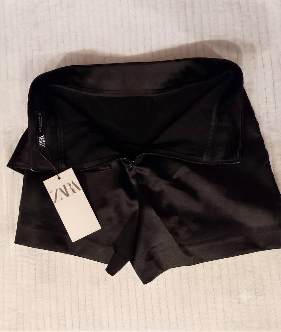 SKORT WITH ASYMMETRIC RUFFLE - Image 3