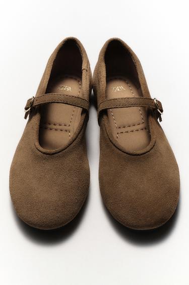 باليرينا من الجلد المقلوب - بني الخاص بـ Zara