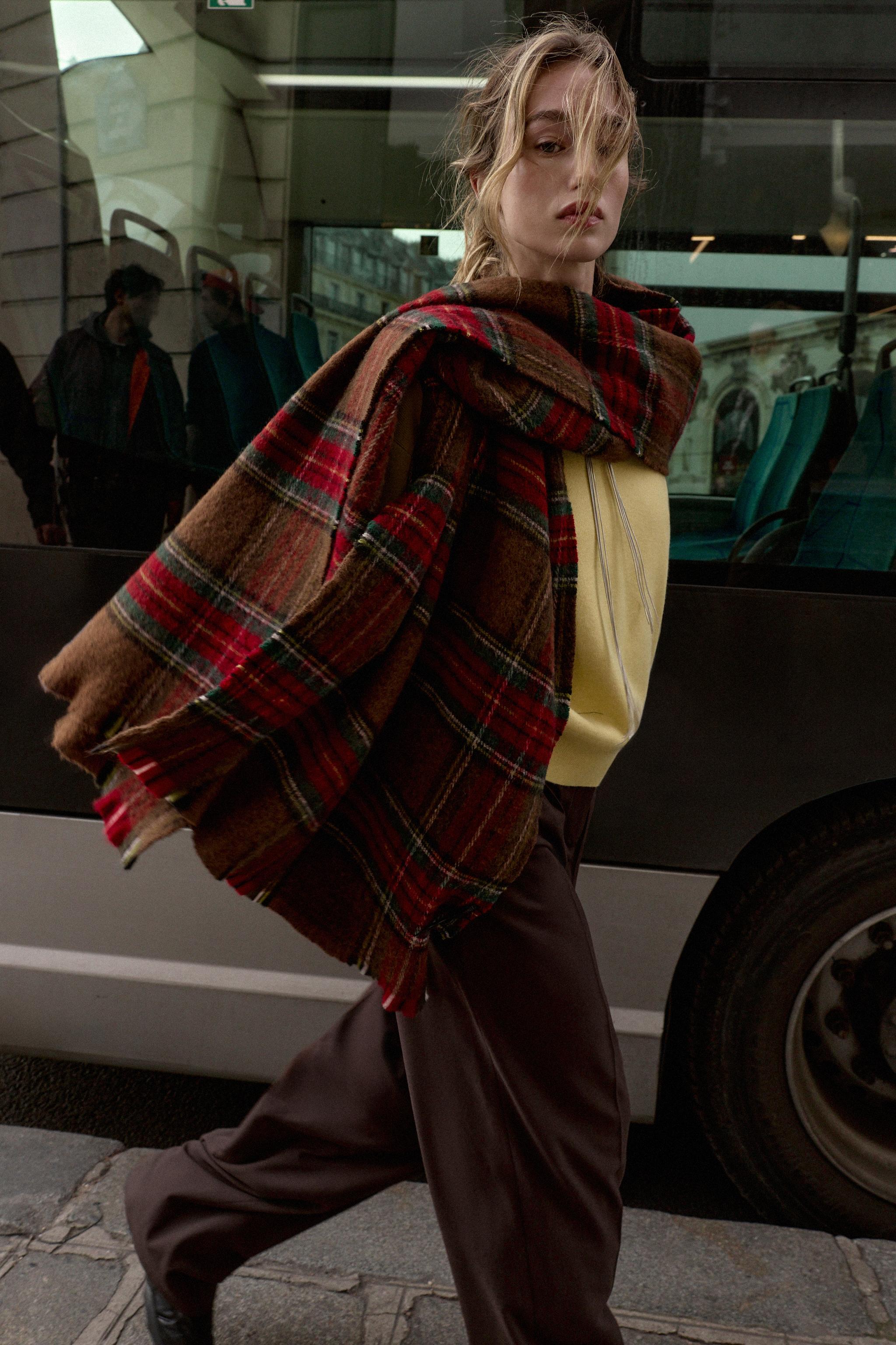 CHECK SCARF WITH FRAYED EDGES - Brown | ZARA South Africa