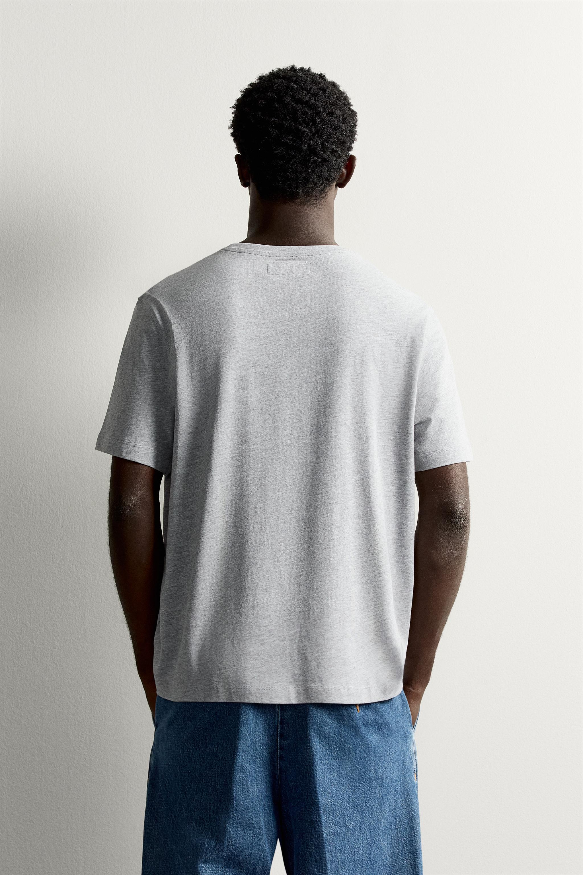 T-SHIRT COUPE REGULAR
