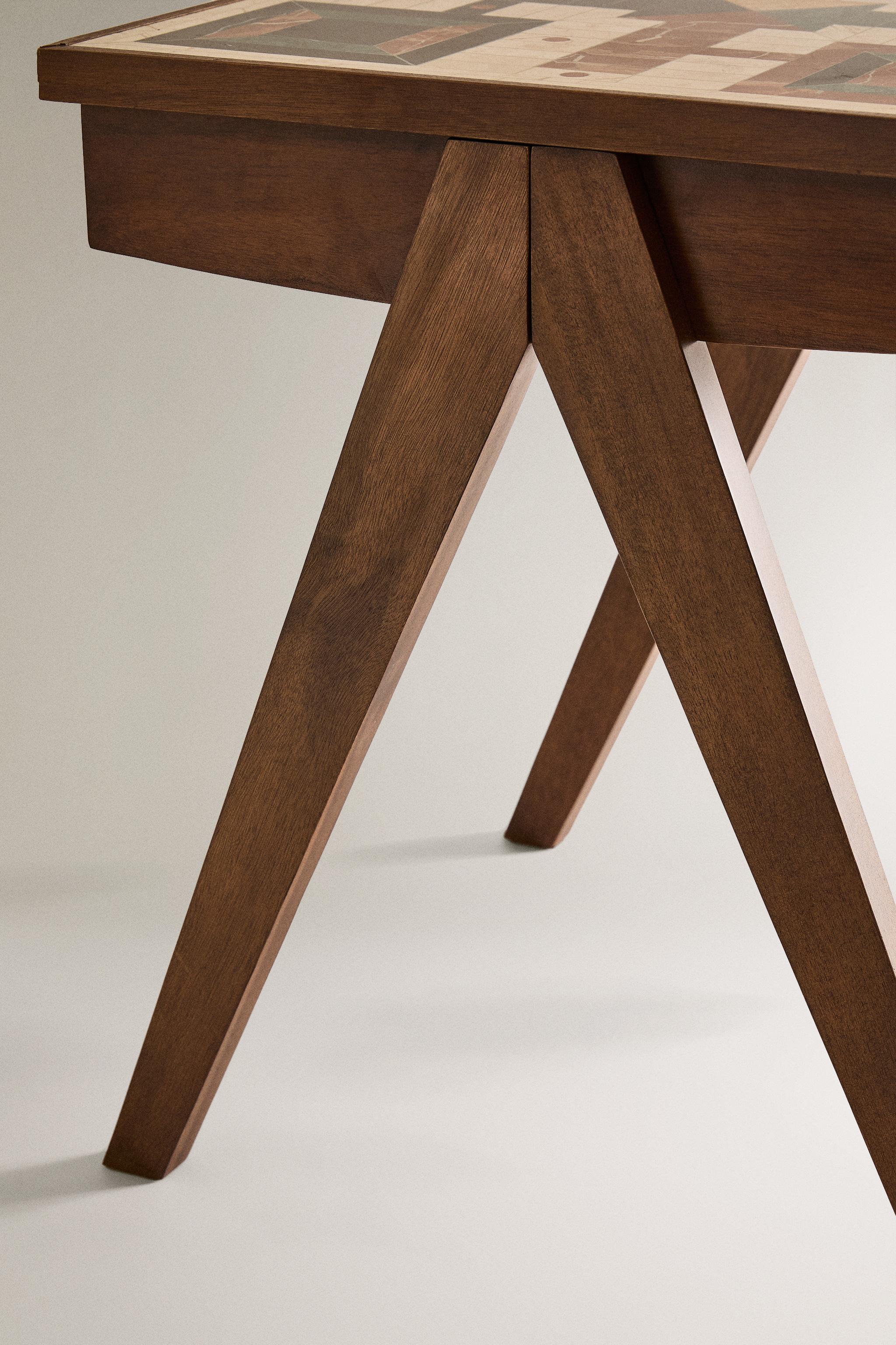 MARBLE PARCHEESI BOARD SIDE TABLE