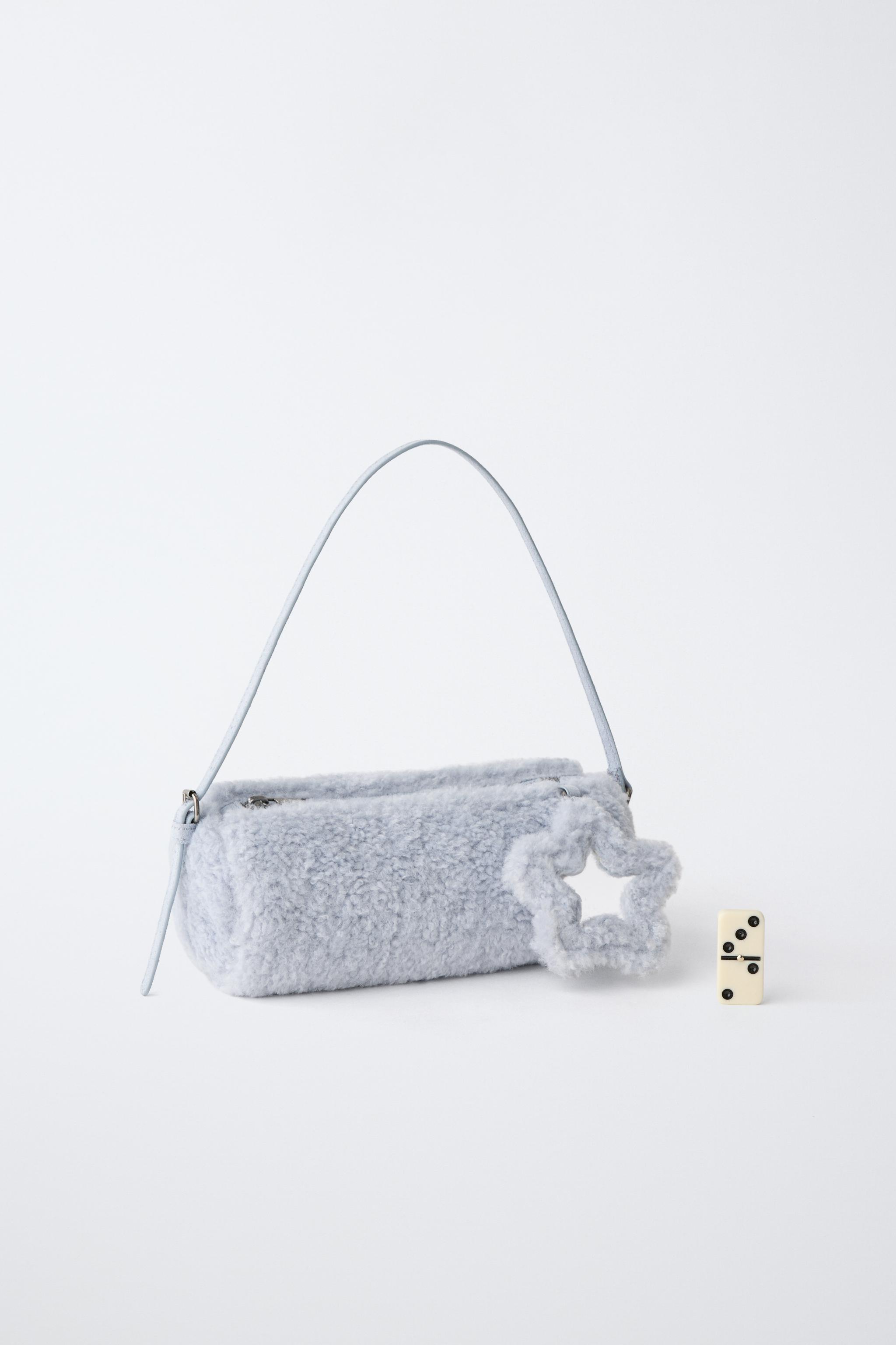 FAUX FUR STAR SHOULDER BAG