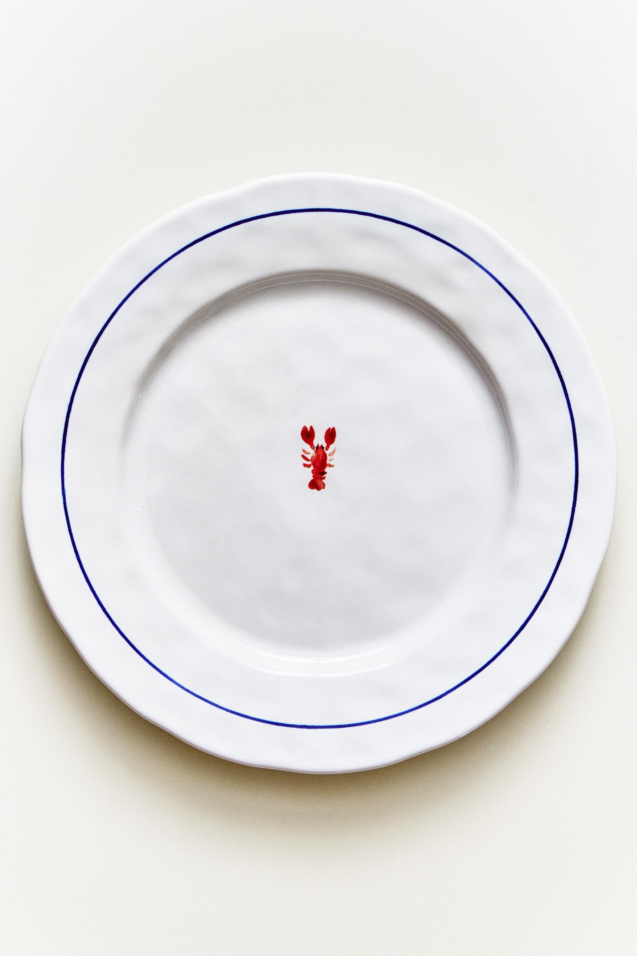 LOBSTER STONEWARE DINNER PLATE — Blue / White